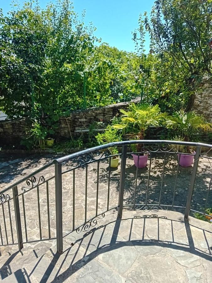 Stone Pazar Guest House Gjirokastër Dış mekan fotoğraf